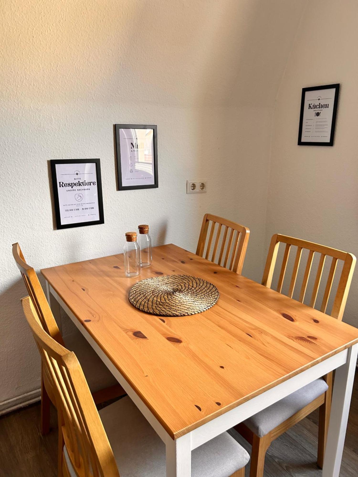 Schoene 2 Raum-wohnung In Appartement Etgersleben