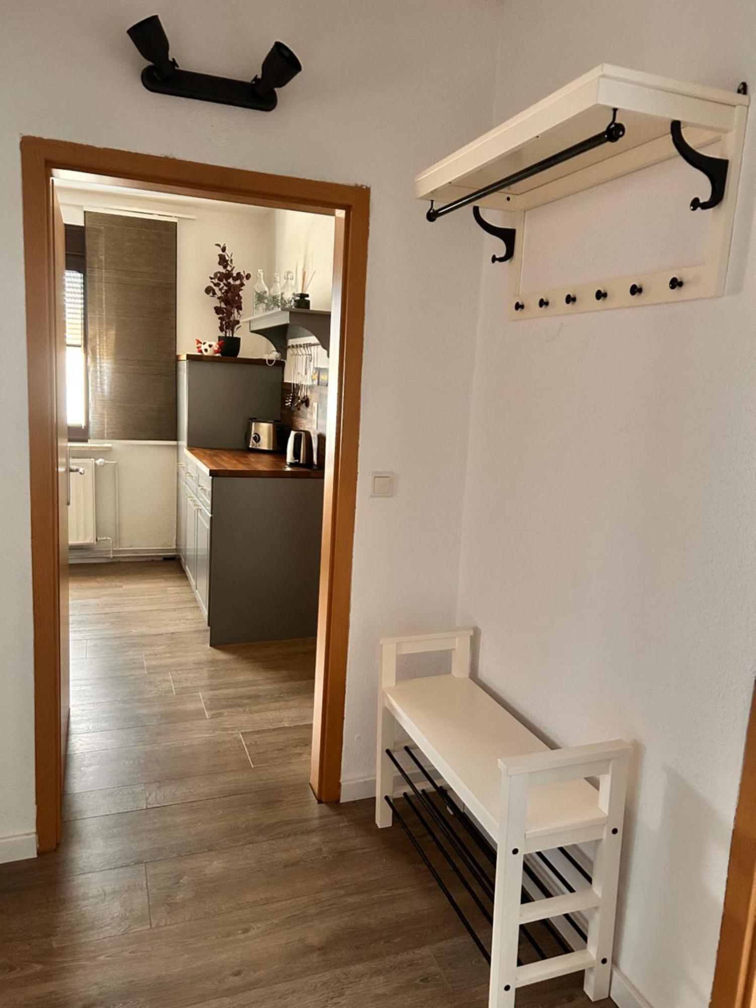 Appartement Schoene 2 Raum-wohnung In *